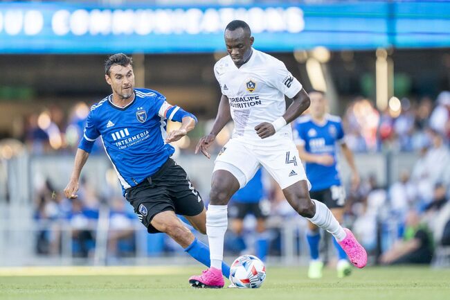 Trận cầu khó lường giữa San Jose Earthquakes vs LA Galaxy